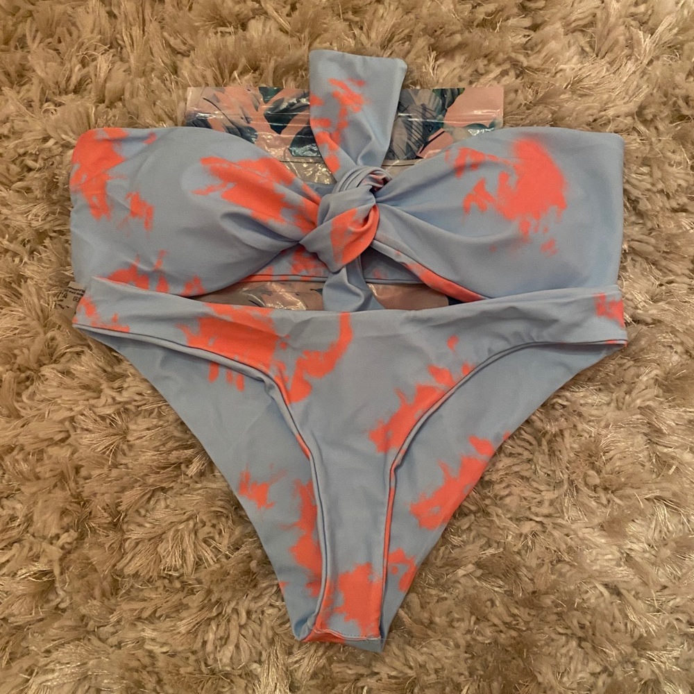 BRAND NEW shein tie dye bikini bandeau